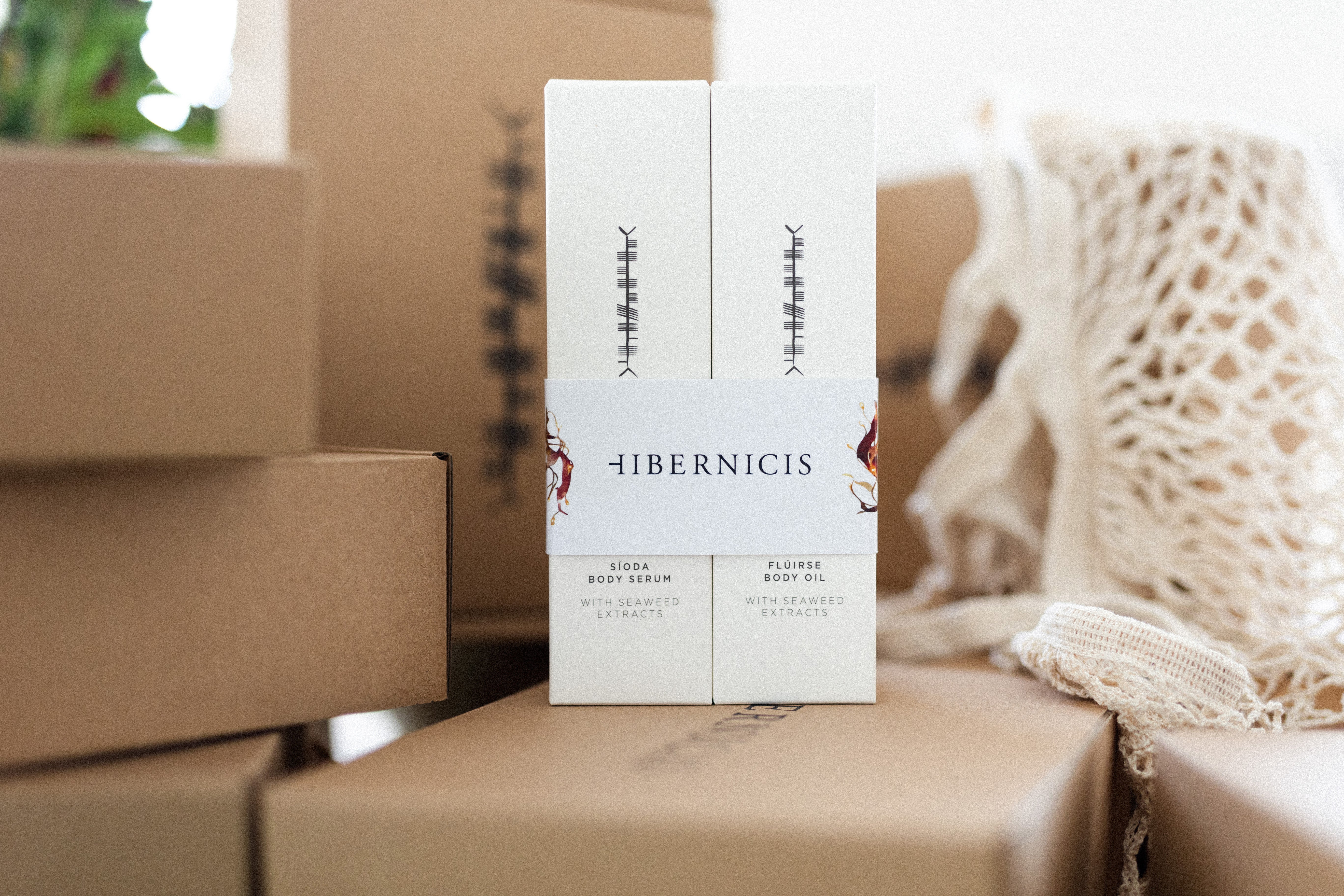 Into Textures Gift Set: Síoda Body Serum & Flúirse Body Oil